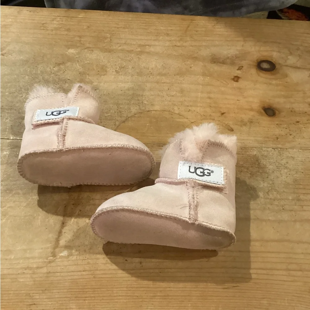 COPY - COPY - Ugg Pink Boots
